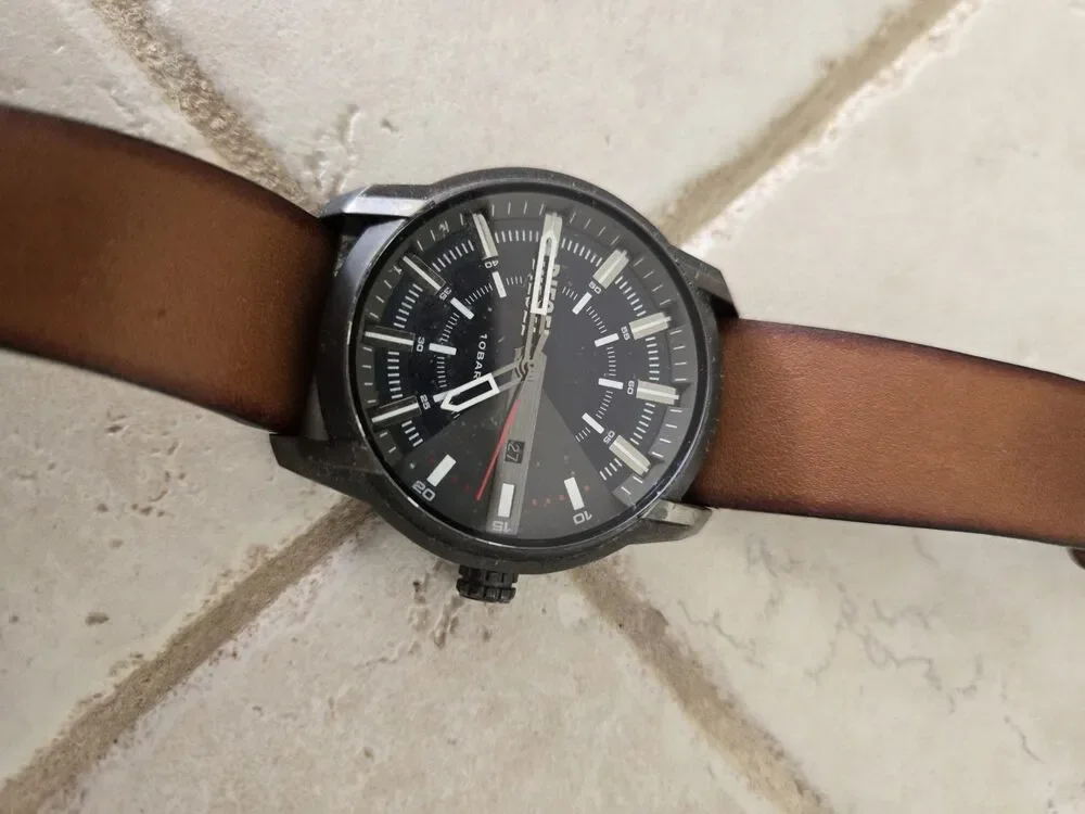 Diesel men armbar